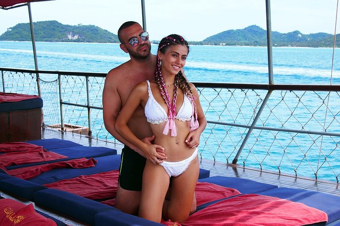 Private Full-Day Red Dragon Yacht for Snorkeling Koh Tan & Visit Pink Dolphin - Who will enjoy this day most