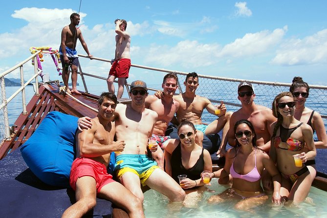 Private Half-Day Red Dragon Yacht for Snorkeling Koh Tan & Visit Pig Island - What the price means for your group