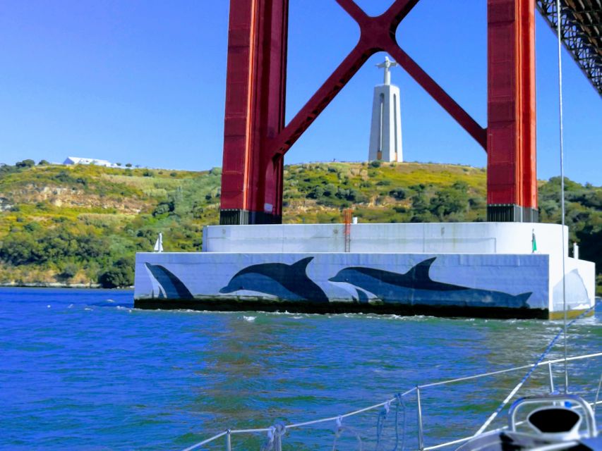 Private Lisbon Sightseeing Sailing Boat Tour with Locals - The guide and the mood onboard