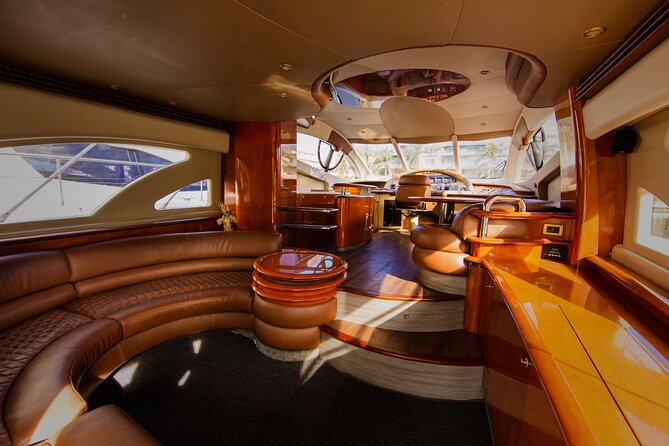 Private Luxury Sunset Dinner Cruise – 51' Leopard Yacht in Cancun - Unlimited premium drinks, with a closer look at value