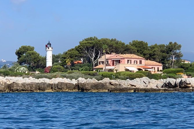 Private ride with sea bath in Solar Catamaran - Cap d’Antibes from the water