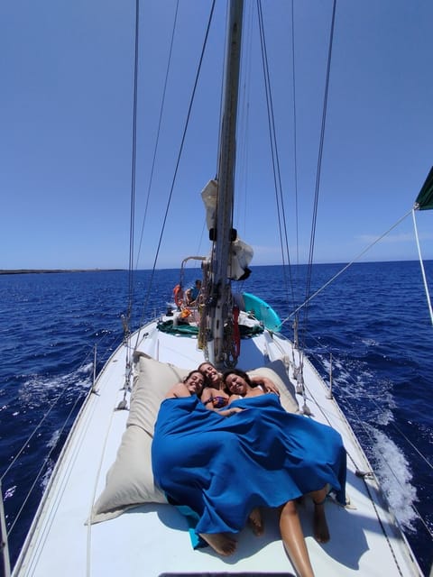 Private Sailboat Day-Trip from IBIZA to FORMENTERA - Es Pujols for a change of scene