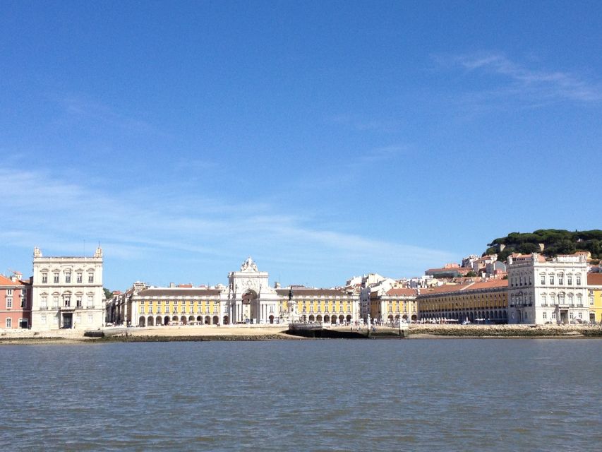 Private Sailing Boat Tour Lisbon with a drink: 2 to 8 Hours - Choosing between two and eight hours