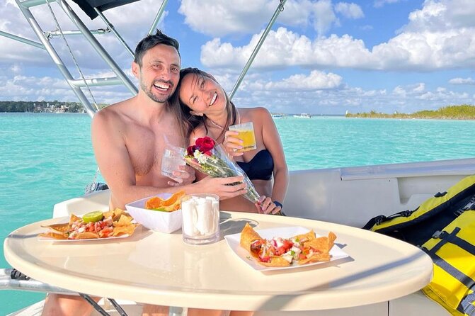 Private sailing excursions, nice spacious sailboats. - Bird Island and Bacalar’s wildlife
