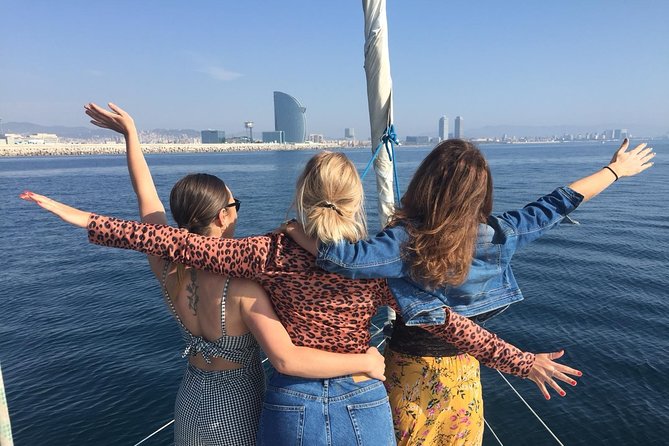 Private Sailing Experience Barcelona up to 11 guests, 2/3/4 hours - A private boat makes the group size worthwhile