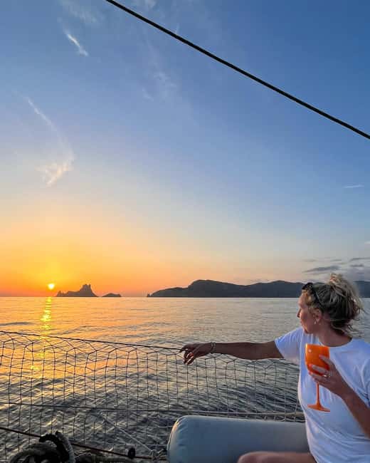 Private Sailing Experience Ibiza; Es Vedra at Sunset - Booking tips for a smoother afternoon