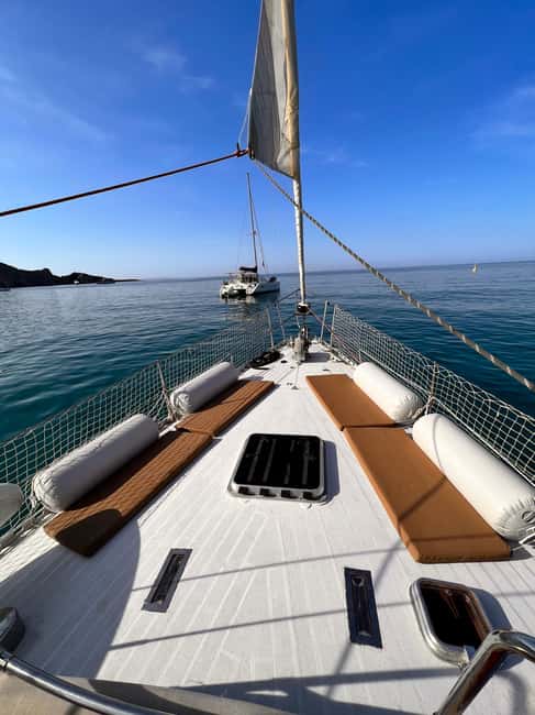 Private Sailing Experience Ibiza; Es Vedra at Sunset - The first 30 minutes: refreshments and a view from the water