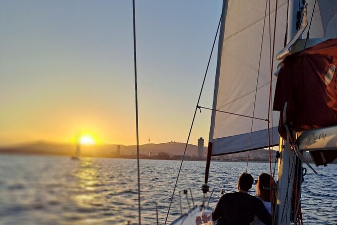 Private Sailing experience with open bar and snacks - Sailing Past the Sagrada Familia and Park Güell