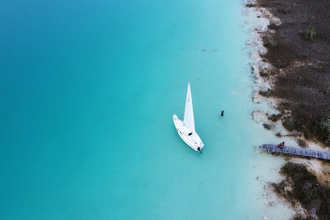 Private sailing tour of Bacalar Lagoon - Swimming at the Pirate Canal