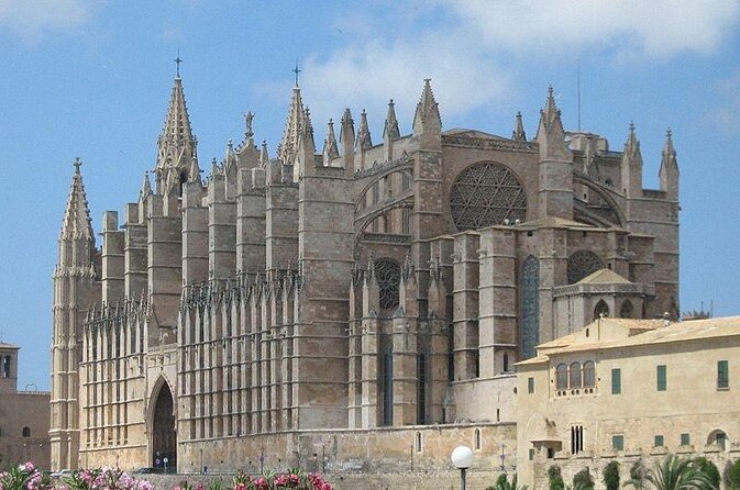Private sailing with Paella and Tapas in Palma - Key points at a glance