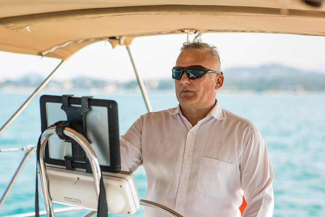 Private Sailing Yacht Charter by Independence from Koh Samui - A private sailing day from Koh Samui