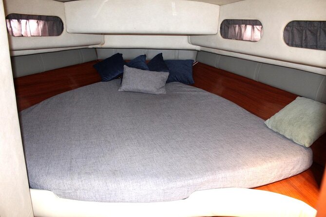 Private SeaRay 47ft Yacht Rental Cancun 23P6 - Weather can change the whole day