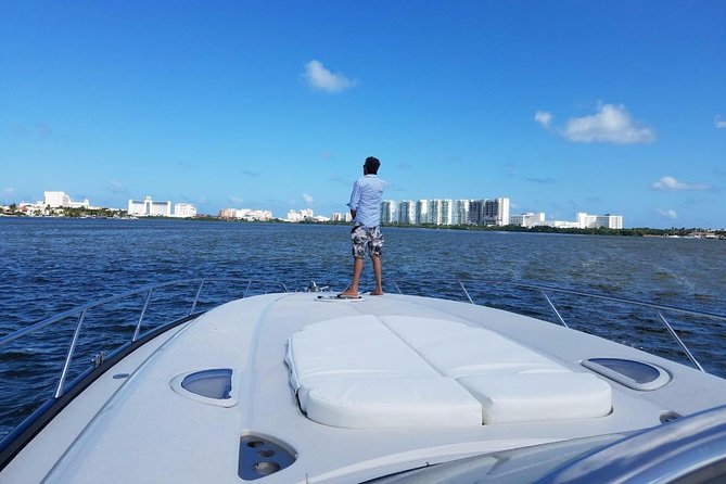 Private SUNSEEKER 60 Yacht Experience for up to 20 Guests - The older-boat question