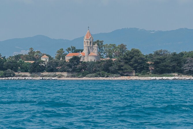 Private tour on a sailboat with apéritif at sunset on Antibes - Timing, Weather, and Practical Limits