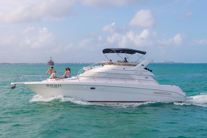 Private Yacht - 46 ft SeaRay Cancun Bay Snorkel 23P4 - Snorkeling, swimming, and time aboard
