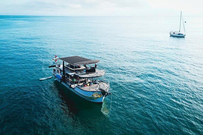 Private Yacht Charter ChicaFUN 2 Waterslides All Inclusive - Cruising the Bay of Banderas