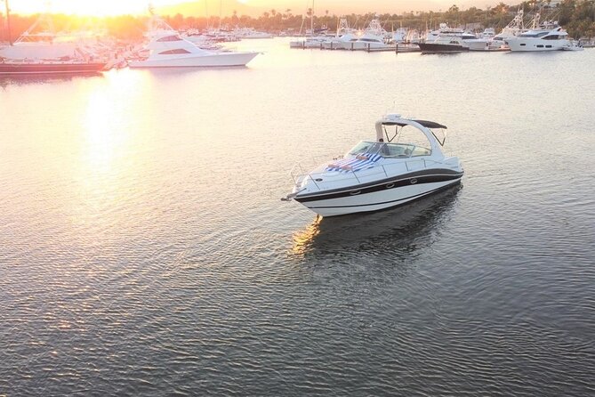 Private yacht charter for cruising & snorkeling in Cabo San Lucas - What the three-hour schedule means for you