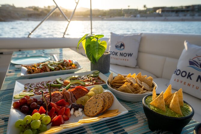 Private Yacht Cruise 4 Hour- Snorkeling & Paddle Boarding - Crew service and the pace of the outing