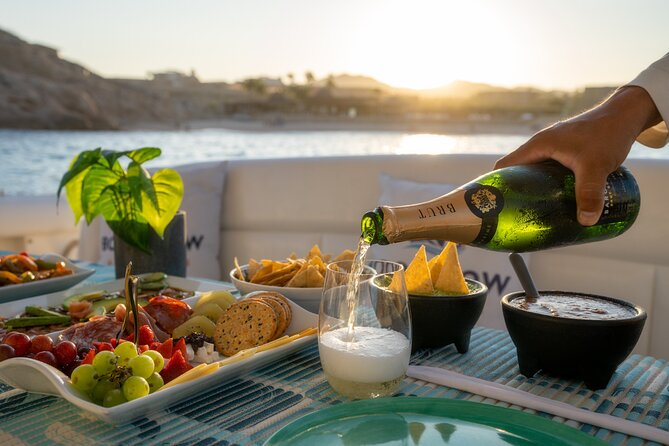 Private Yacht Cruise 4 Hour- Snorkeling & Paddle Boarding - Who gets the most from four hours on a yacht