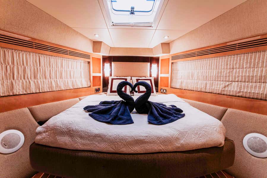 Private Yacht Dubai: 56ft - Is $626 good value for your group?
