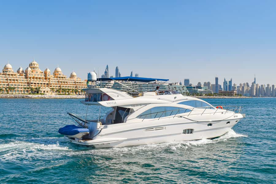 Private Yacht Dubai: 56ft - Leaving Dubai Marina near Spinneys Market