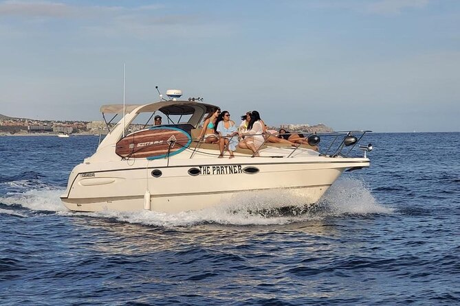 Private yacht rental for 2 hours - Why the $600 group price can work