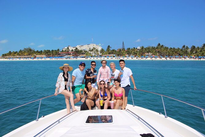 Private Yacht SEARAY SUNDANCER 60ft up to 20 pax 23P1 - Price and the extra dock fee