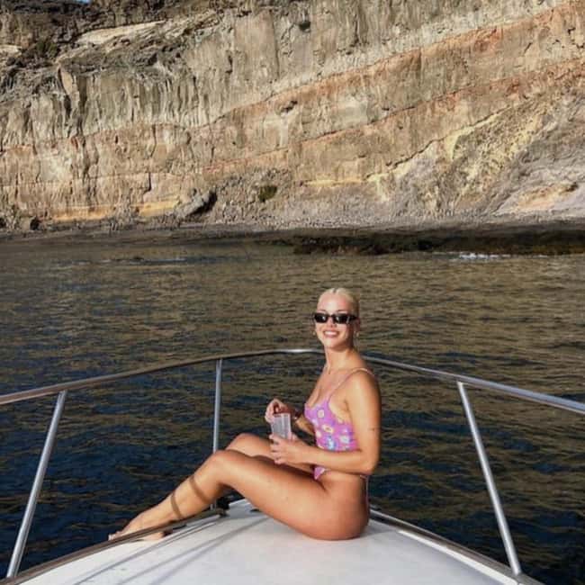 Puerto de Mogán: Private yacht for up to 9 people - Cruising toward Playa de Veneguera