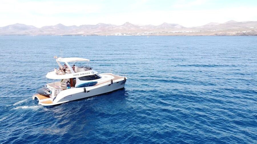 Puerto del Carmen: Catamaran Trip with Water Sports - Should you book the Puerto del Carmen catamaran?