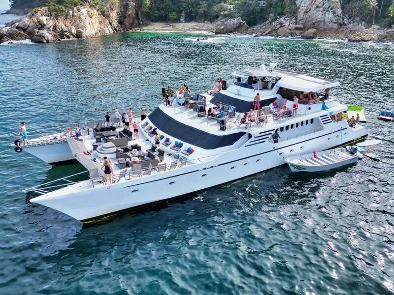 Puerto Vallarta: Yelapa Mega Yacht Cruise - A Yacht Day Built Around Yelapa