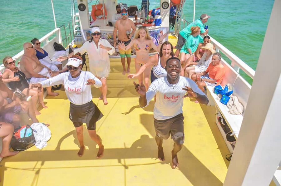 Punta Cana: Catamaran Family Tour - Drinks, nachos, music, and a floating bar