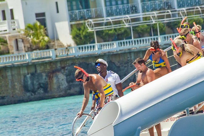 Reggae Catamaran and Snorkeling Open Bar Cruise Montego Bay - Margaritaville and extra spending