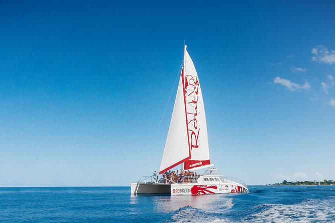 Reggae Catamaran and Snorkeling Open Bar Cruise Montego Bay - What to pack for a better day