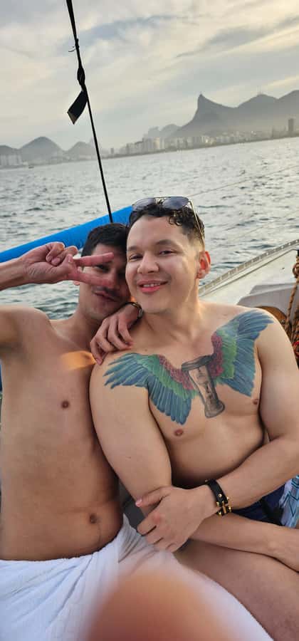 Rio de Janeiro: Sailing Sunset Tour with Snacks and Drinks - The swimming stop near Rio or Niterói