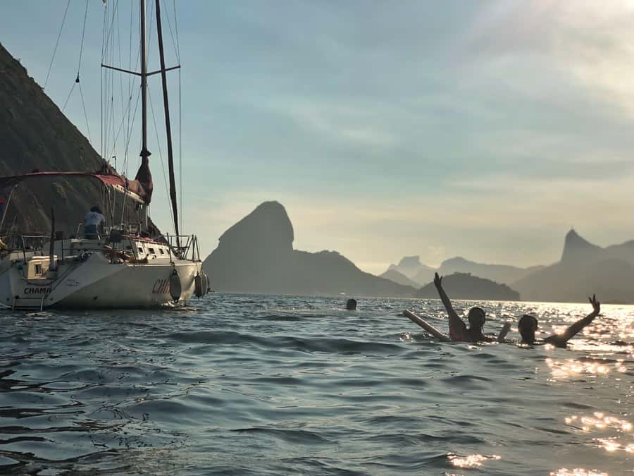 Rio de Janeiro: Sunset Sailing Tour - Three hours around Guanabara Bay