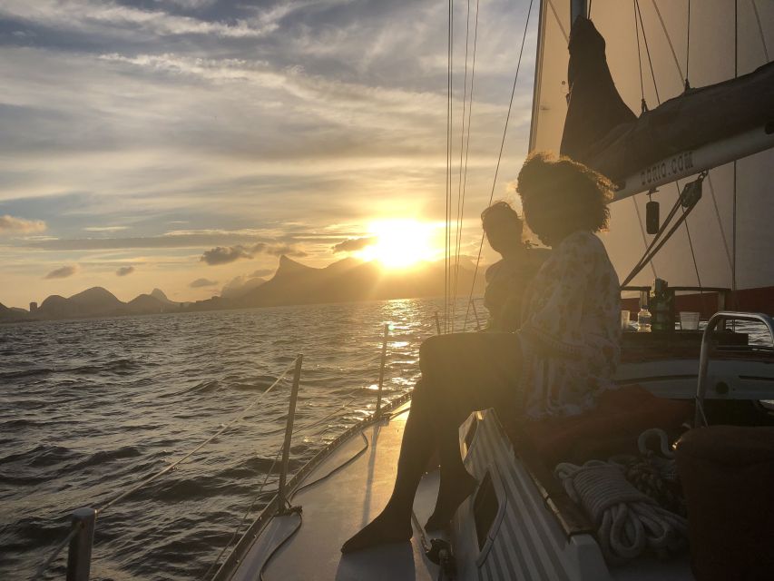 Rio de Janeiro: Sunset Sailing Tour - What you actually get to drink and eat