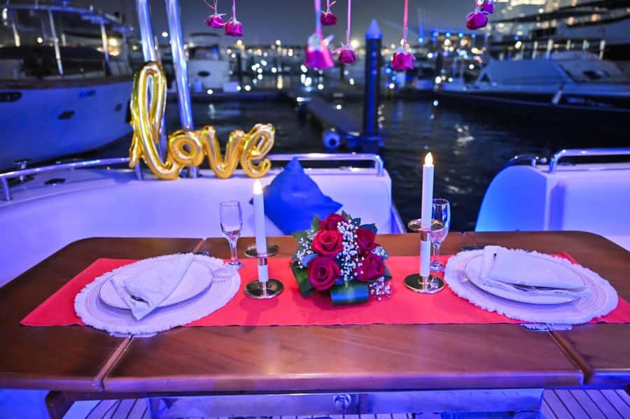 Romantic Dinner on Private Yacht - A Romantic Table With Room for Conversation