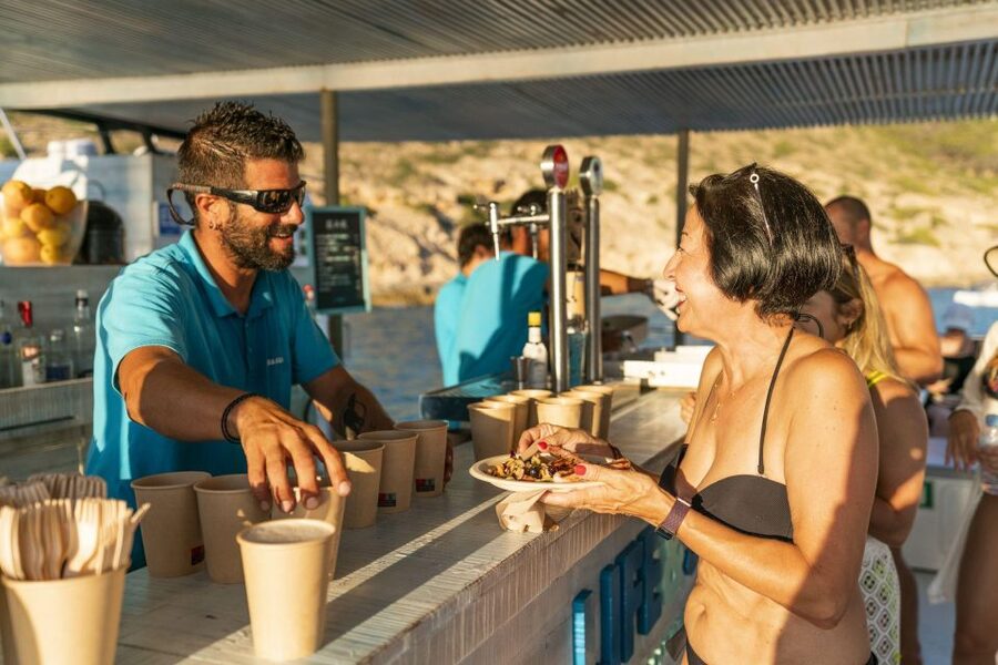 S'Arenal: Sunset Catamaran Cruise with BBQ - Should you book the LIFE & SEA sunset catamaran?