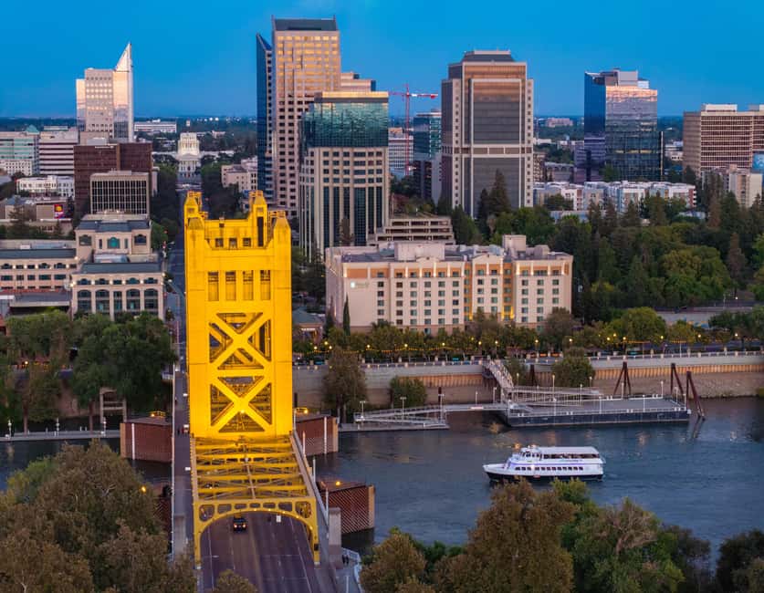 Sacramento: City Cruises Rock The Yacht River Cruise - The $48 Price and What You Receive