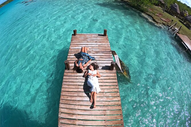 Sail 4hr in the most SECRET Spot of Bacalar and Beach Club. - Swimming in the lagoon’s largest cenote