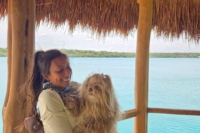 Sail 4hr in the most SECRET Spot of Bacalar and Beach Club. - Learning the story of snails and mangroves