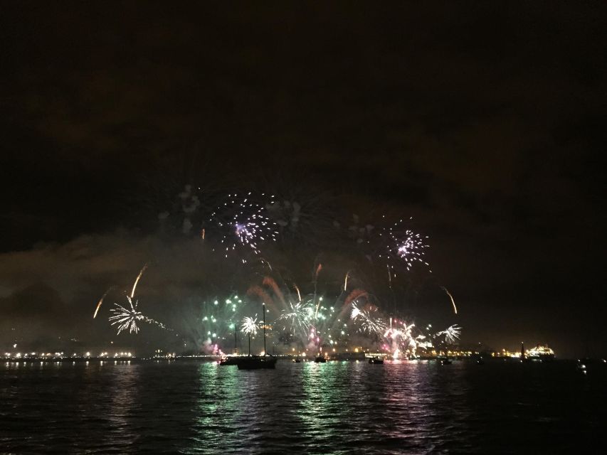 Sail into 2026: Lisbon Fireworks from the River - Key points before you book
