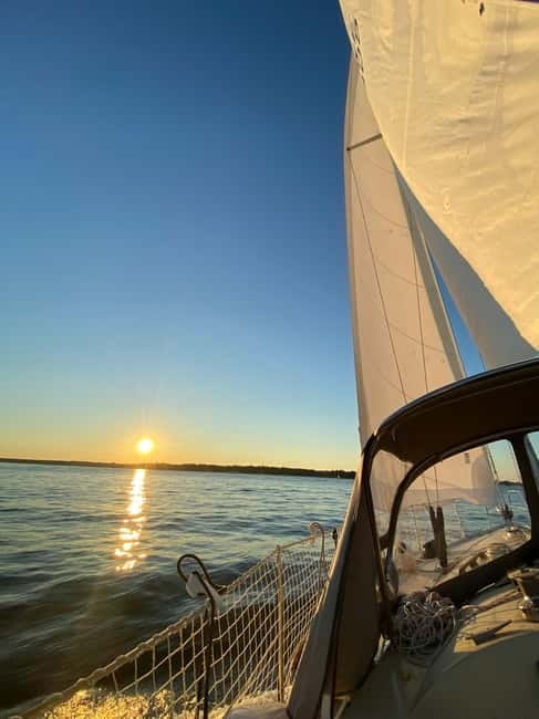 Sail & See -Private sailing Tour with Swimming & Sightseeing - Why the private format is worth considering