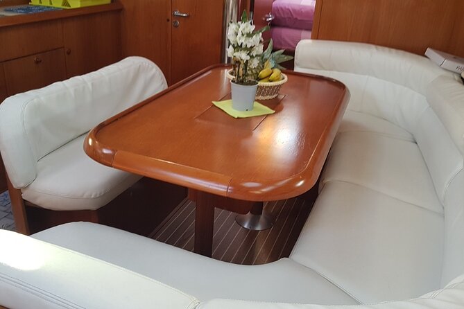Sailing boat from Santa Teresa di Gallura to the Maddalena Archipelago - Price, group size, and what you receive
