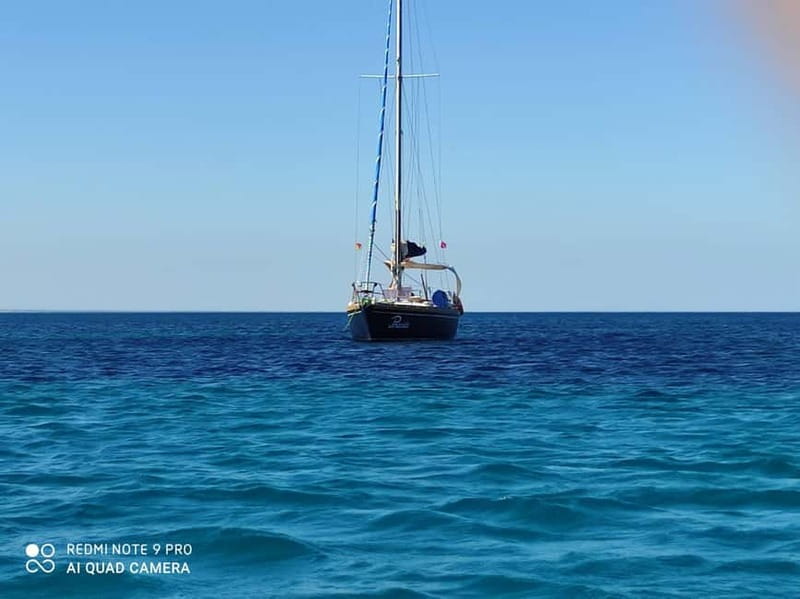 Sailing tour and guided snorkeling a Siracusa - The Plemmirio Marine Protected Area