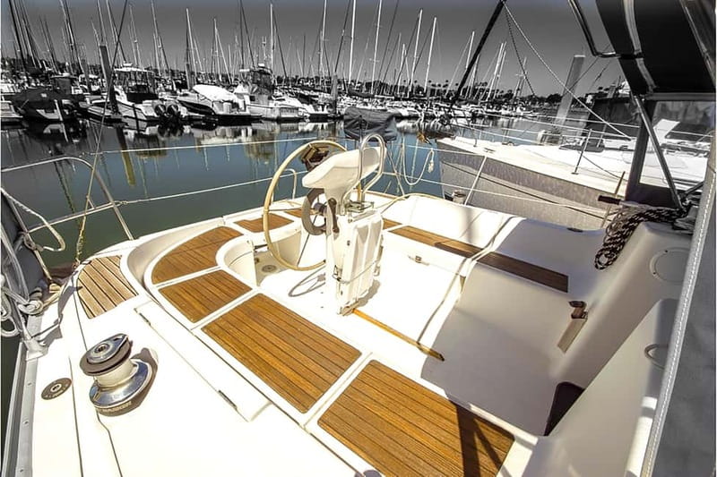 Sailing tour on Salento coast - Long swimming stops at Lido Pizzo and beyond