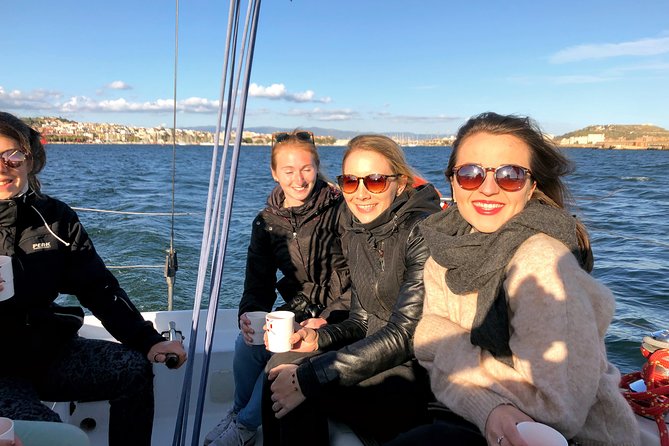 Sailing towards the Devil's Saddle - Why the small group matters