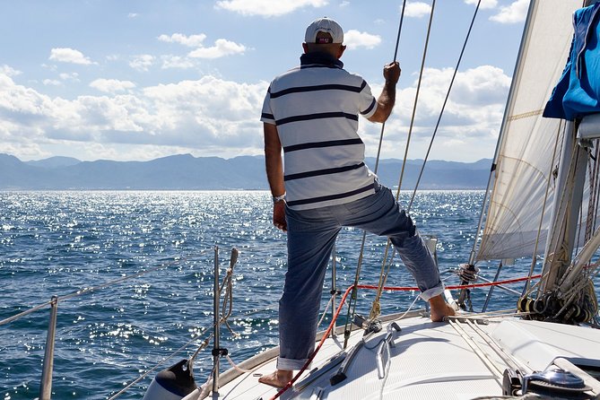 Sailing towards the Devil's Saddle - Practical planning for the meeting point