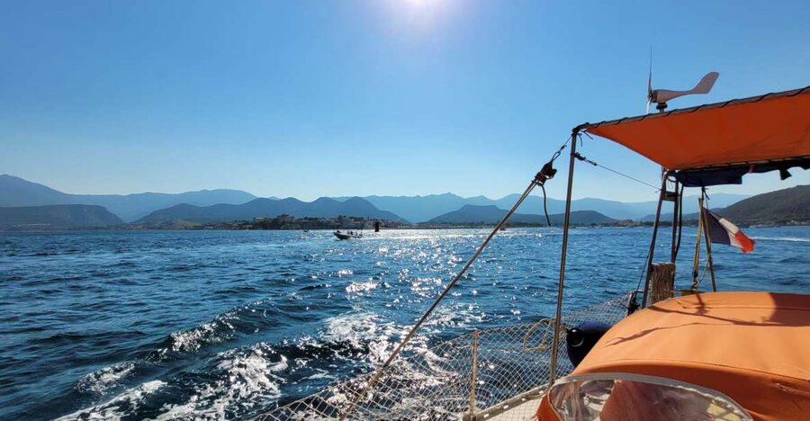 Saint-Florent: sailing excursions with Sailingmaures - Meeting Célia and Léo aboard SABALI