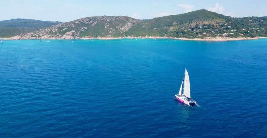 Saint Tropez: Evening Catamaran Party with Welcome Drink - The Saint Tropez Gulf after dark